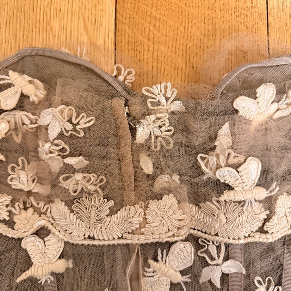 RARE ARCHIVAL 2006 Dolce & Gabbana Off-White Lace Bustier With Embroidery - Picture 4 of 4